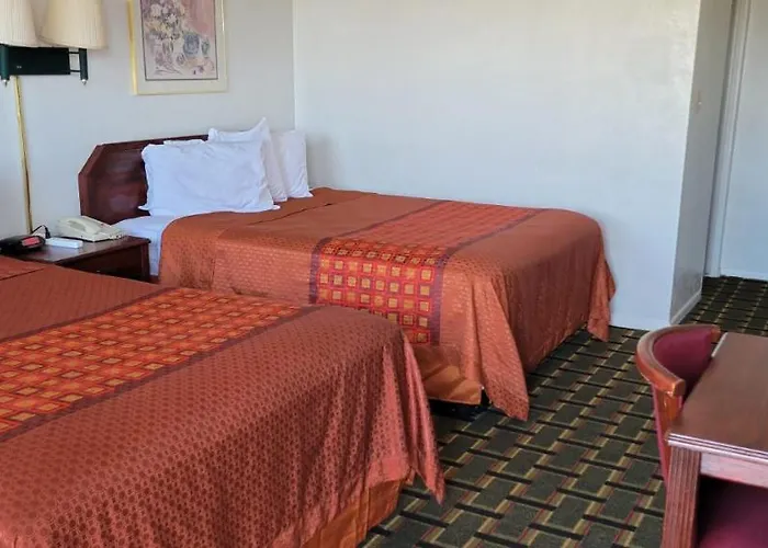 Stagecoach Motel